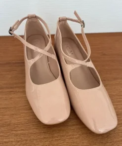 Smukke beige laksko
