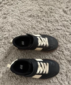 Sneakers hm