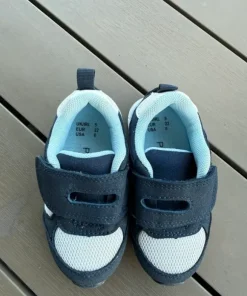 Sneakers stl 22