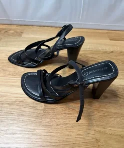 Sommarsandaler svarta