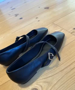 Sorte sko fra asos