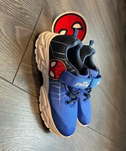 Spider-Man Marvel sneakers stl 33/34