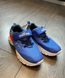 Spider-Man Marvel sneakers stl 33/34