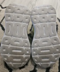 Sprzedam buty Adidas rozmiar 32