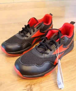 Sprzedam buty sportowe marki Reebok rozmiar 39