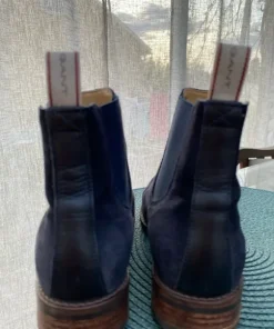 Stövlar i storlek 36