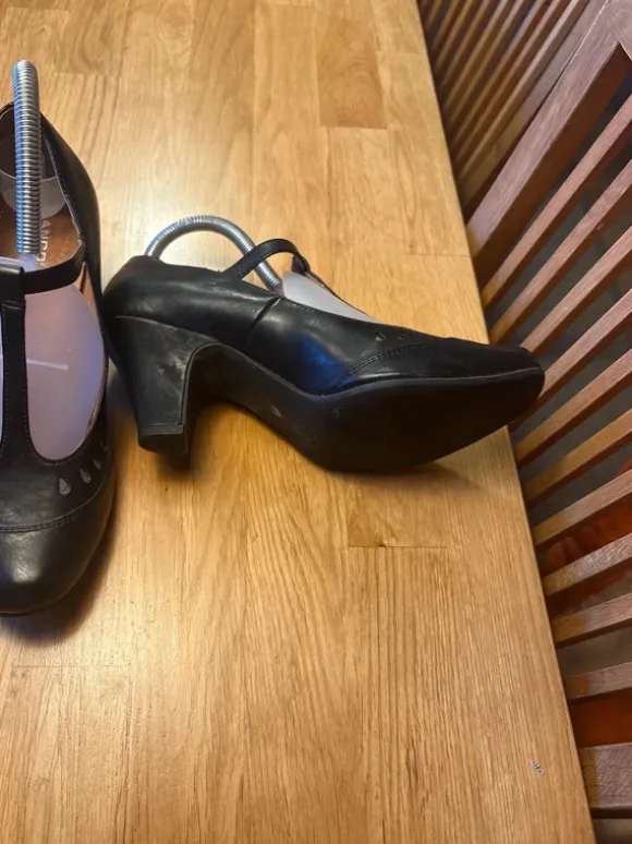 Svarta klackskor Bianco footwear Storlek 38