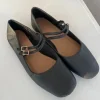 Svarta Mary Jane Ardene