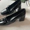 Svarta mary janes