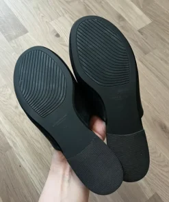 Svarta skinn mules från Vagabond, storlek 39