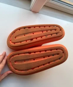 Tøfler fra NA-KD