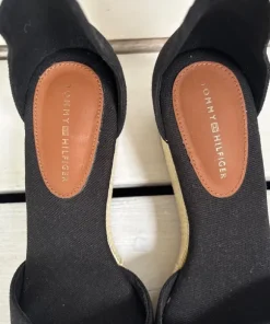Tommy Hilfiger sandaler str 38