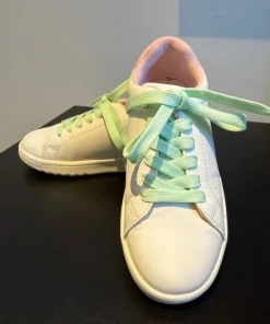 👟🌸Tommy Hilfiger sneakers – Storlek 33