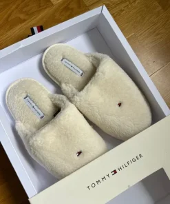 Tommy Hilfiger tofflor slippers (nya)