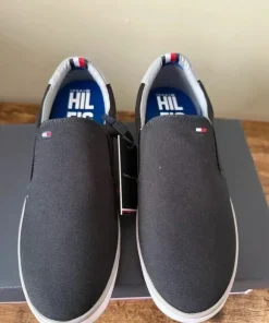 Tommy Hilfiger trampki slip on rozmiar 39 nowe