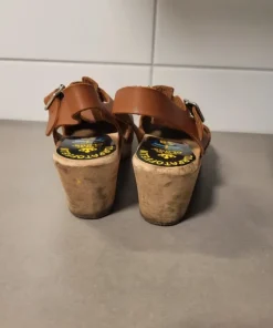 Träskor med klack