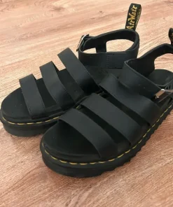 Tytuł: Sandały Dr. Martens Blaire Black damskie 41 platforma