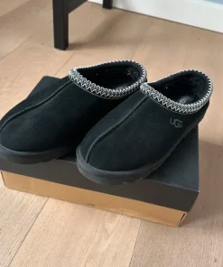 Ugg tasman