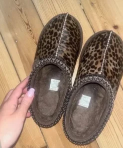 Ugg tasman