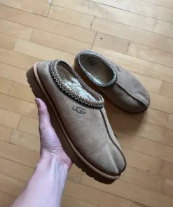 Ugg tasman beige