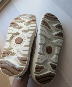 UGG Tasman weather hybrid NEW, size 40 (39)
