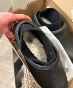 Ugg Tasman X