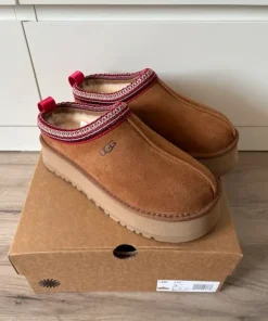 Ugg Tazz Chestnut 38