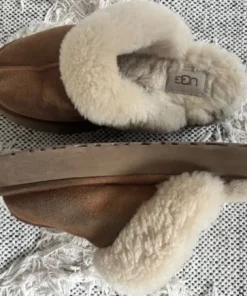 Ugg tohvelit