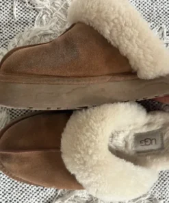 Ugg tohvelit