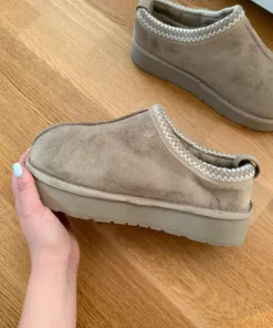Uggs likande skor