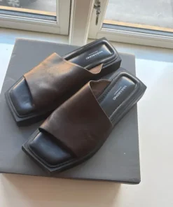 Vagabond sandal st 38