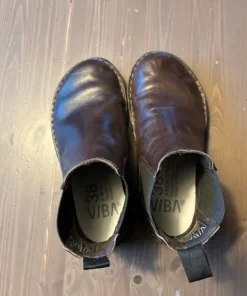 VIBAe chealsaboots