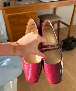 Vinrøde Mary Janes ballerinasko