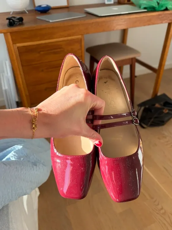 Vinrøde Mary Janes ballerinasko