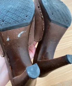 Vintage heels leather mules sandals