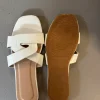 Vita sandaler