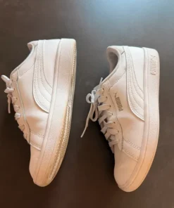 Vita skor från Puma