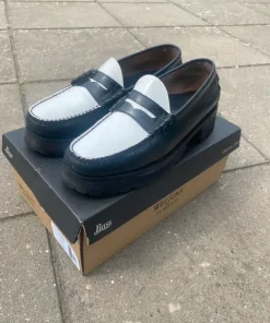 Weejuns