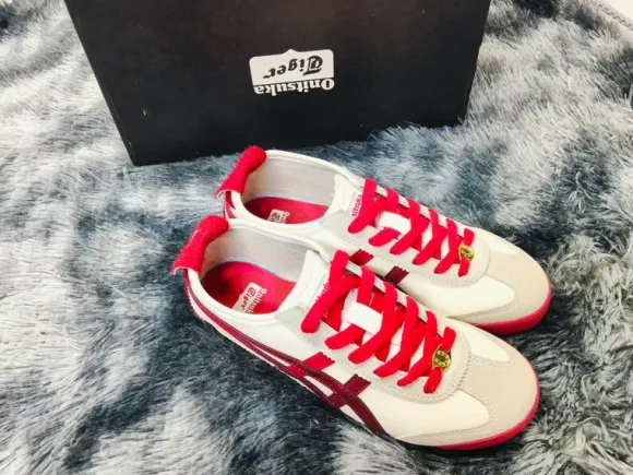White & Red Onitsuka Tiger Casual Lace-Up Shoes - Size 39