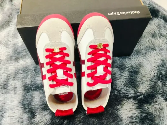 White & Red Onitsuka Tiger Casual Lace-Up Shoes - Size 39