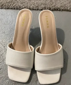 White heels high 3 in