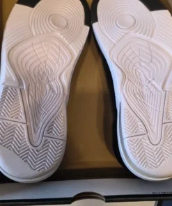 Witam sprzedam super wygodne buty Jordan 100% oryginał