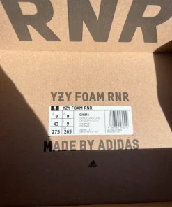 yeezy Foam Runners