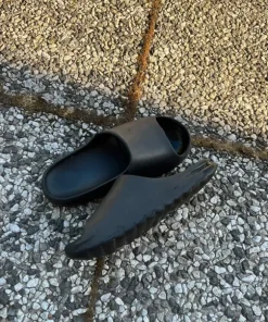 Yeezy slide dupe