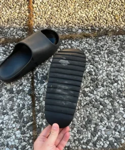 Yeezy slide dupe