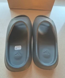 Yeezy Slide Granite