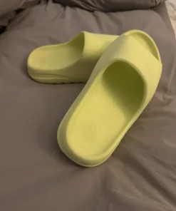 Yeezy Slides