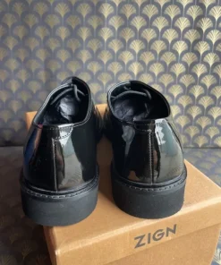 Zign skórzane buty wizytowe nowe rozmiar 44 lakierowane